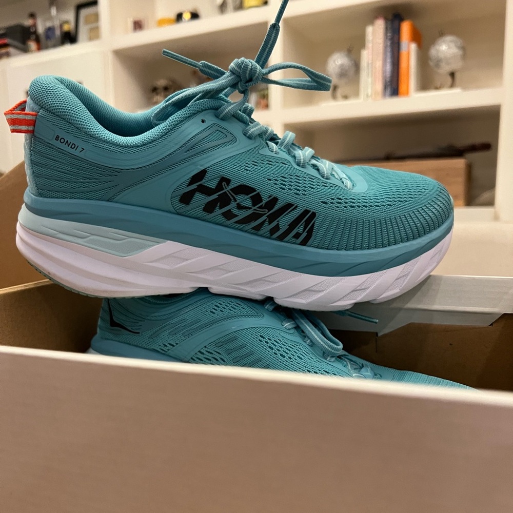 Hoka Bondi 7, Women’s size 7